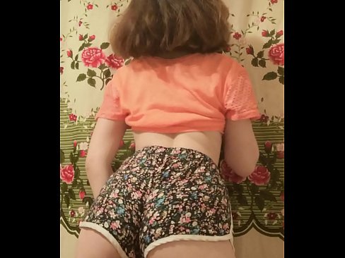 ❤️ מותק צעיר סקסי פושט את המכנסיים הקצרים במצלמה ❤❌ פורנו אצלנו iw.onlydesiporn.ru ❤